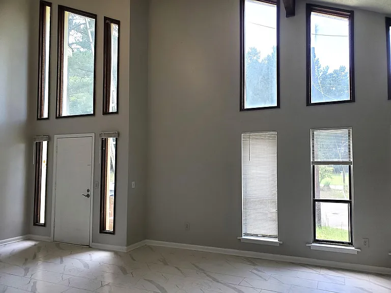1468 S Diane Ct SE #A — Photo 7