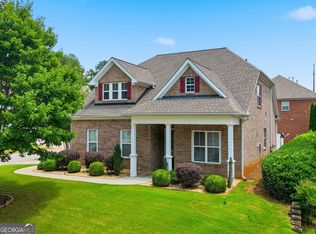 1158 Gateview Dr, Lawrenceville, GA 30046