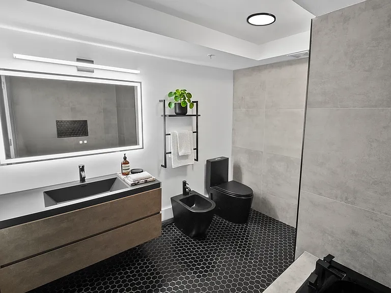 1800 Sunset Harbour Dr #709 — Photo 2
