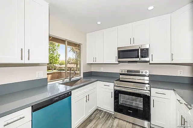 916 Amistad Ct #D — Photo 1