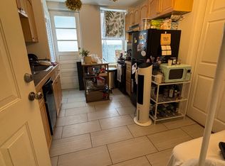 220 Hanover St APT 5, Boston, MA 02113
