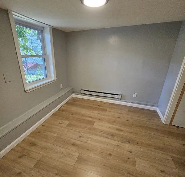 163 Chapel St #5 — Photo 3