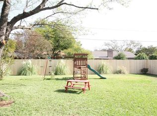 8636 Hackney Ln, Dallas, TX 75238
