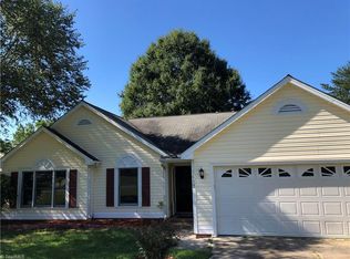 2612 York House Dr, Greensboro, NC 27407