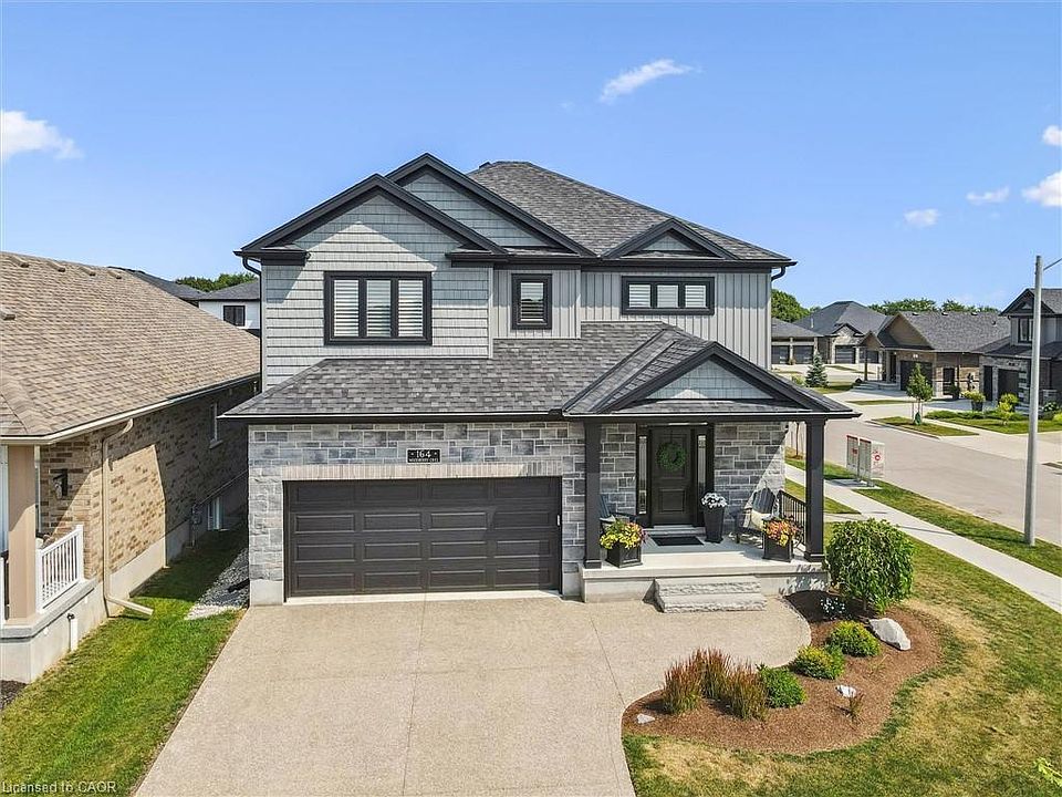 1st image of 164 Woodberry Cres