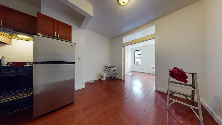 Rented by Bond New York | media 1