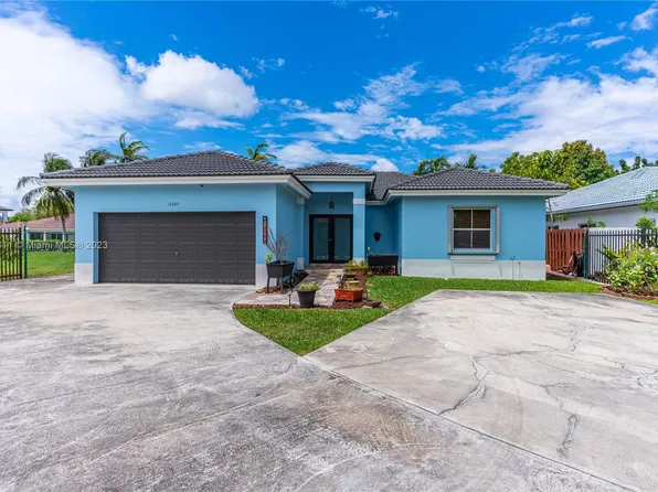14984 SW 32nd Ter, Miami, FL 33185