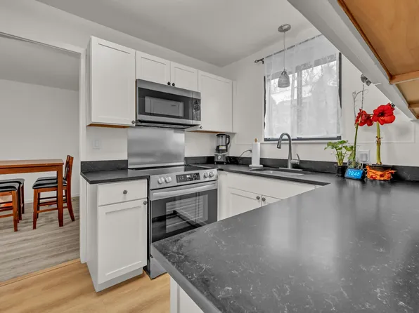 496 Heritage Village #A, Southbury, CT 06488