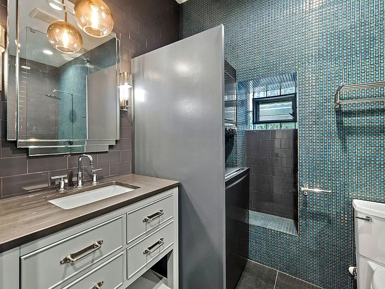 3513 N Sheffield Ave #3 — Photo 18