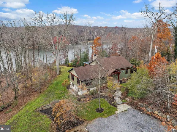 397 Forelands Rd, Annapolis, MD 21401