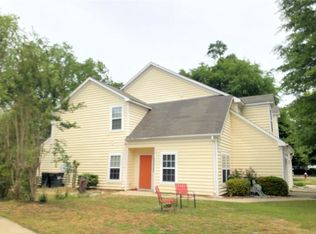 102 Trevor Trce, Yorktown, VA 23692