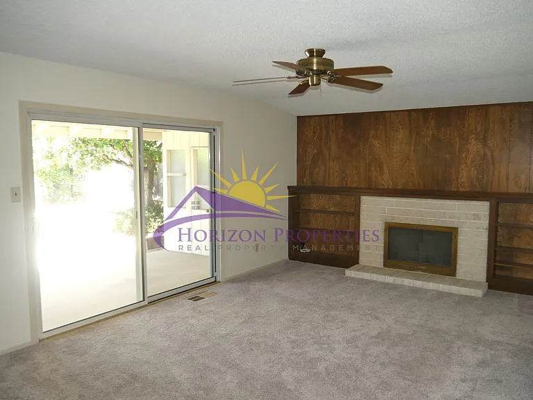 6319 Saint James Dr — Photo 7