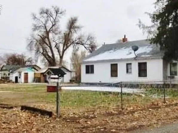 707 9th St, Fowler, CO 81039