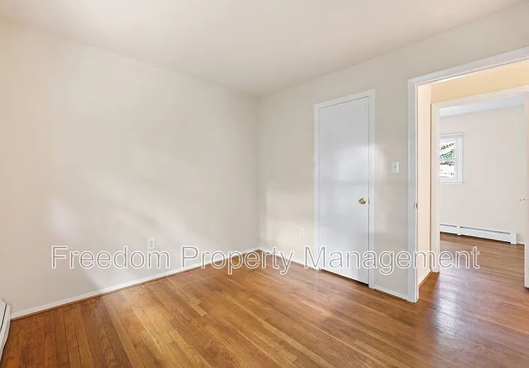 14309 Fairmont Ct — Photo 13