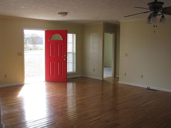 2nd image of 262 Ball Park Dr