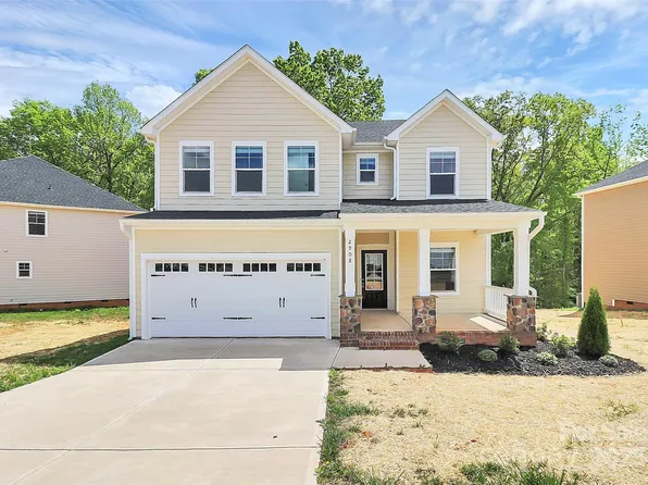 2908 Woodlands Creek Dr, Monroe, NC 28110