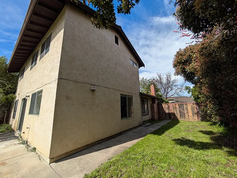 75 Calle Amigo Dr — Photo 24