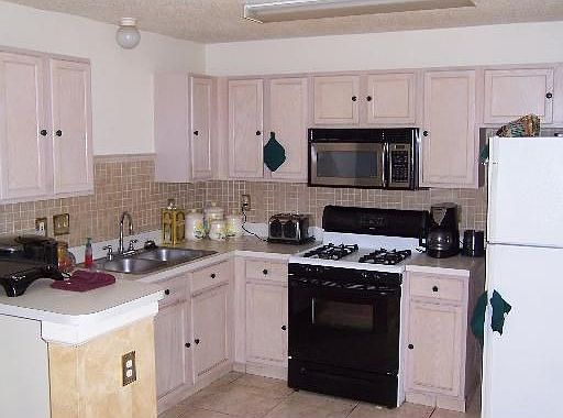 3rd image of 130 Rollins Dr