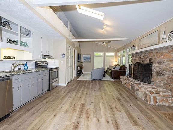 4th image of 9010 Prestige Ln #2