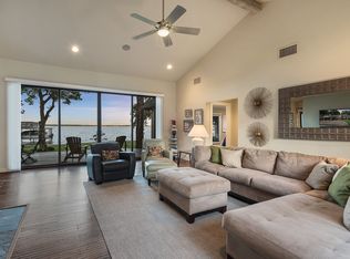 1944 Cherokee Trce, Kemp, TX 75143