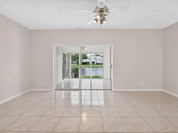5th image of 9203 Boca Gardens Circle S #C
