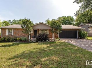 2518 N Robin Rd, Green Forest, AR 72703