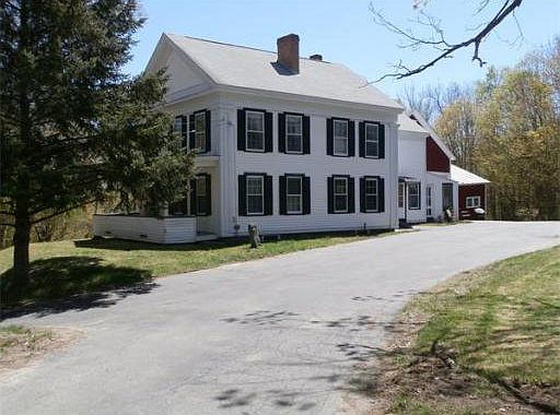1st image of 90 Mechanic St