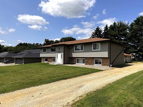 3rd image of 5160 Seaton Hall Dr
