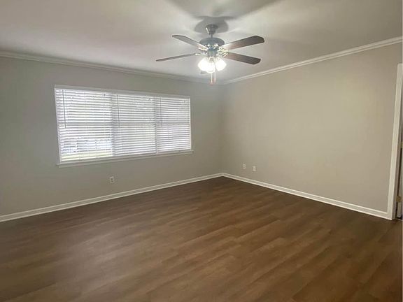 5th image of 4745 Hardwood Ln