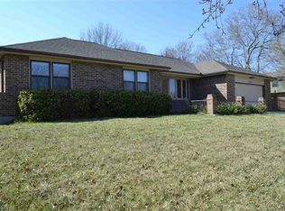 3811 SW Mission Ave, Topeka, KS 66610