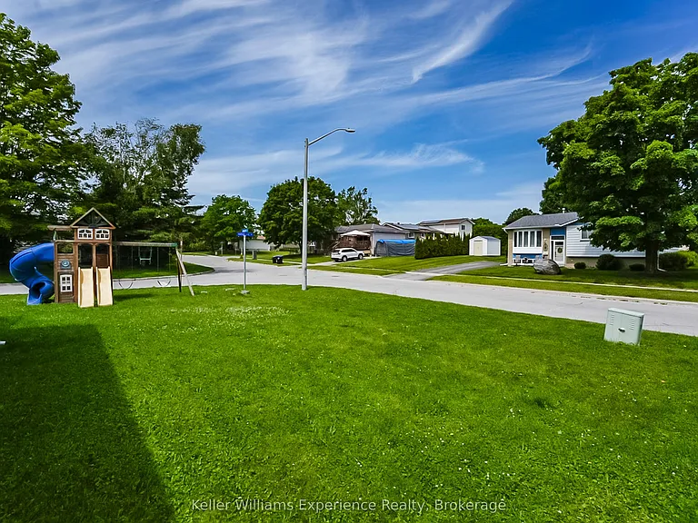 660 Harvey Ave — Photo 25