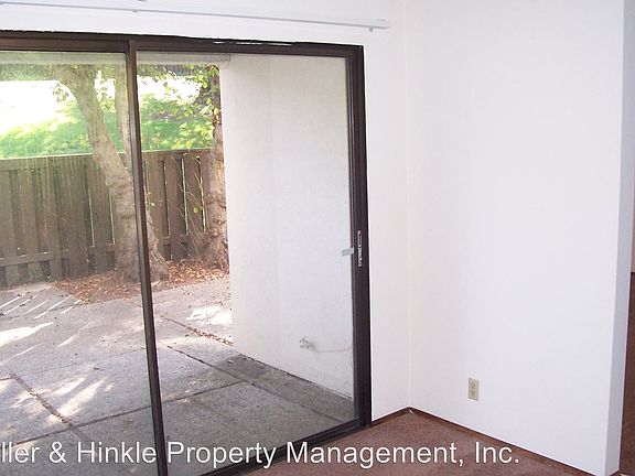 4th image of 1692 Alder Creek Ct