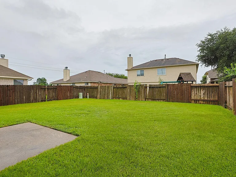 5007 Creekbridge Ct — Photo 35