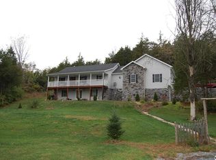 909 Big Spring Rd, Shippensburg, PA 17257