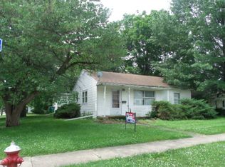 627 E Washington St, Macomb, IL 61455