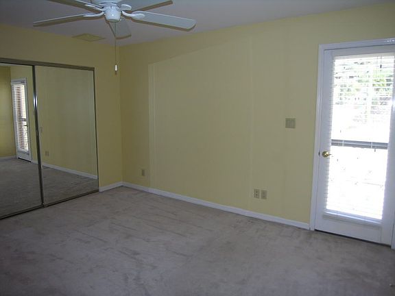 4th image of 1543 E Mission Ln