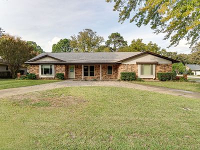 2102 Forest Hills Rd, Grapevine, TX, 76051