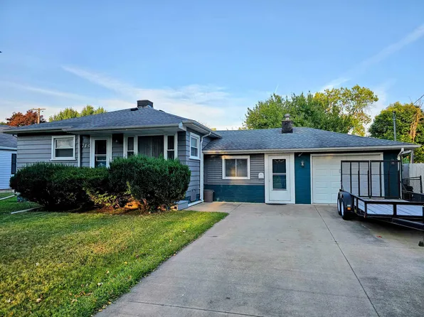 713 Elm St, Essexville, MI 48732