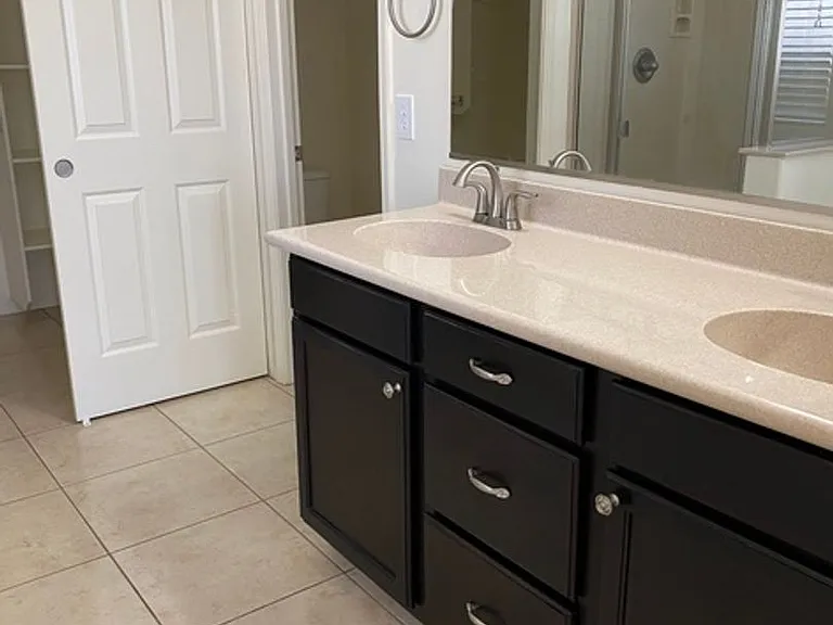 3411 W Tailfeather Dr — Photo 13