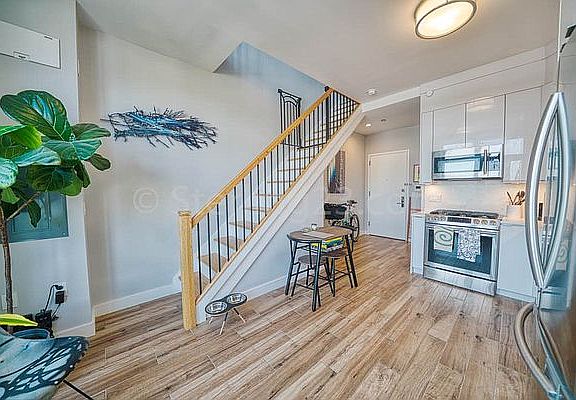 3rd image of 31-12 24th Ave #4D