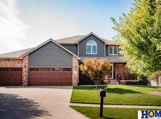 4721 Landsberry Ln, Lincoln, NE 68516