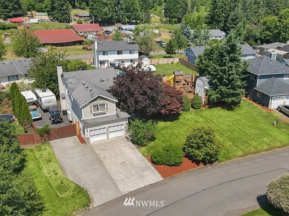 2nd image of 25217 154th St E