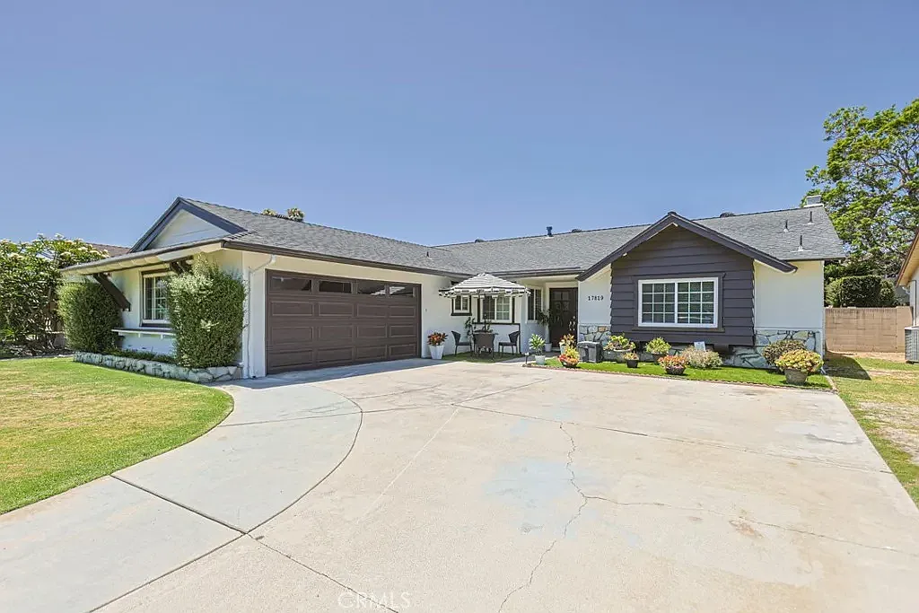 4 bed, 3.5 bath, 1808 sqft, $8,500 — Photo 1