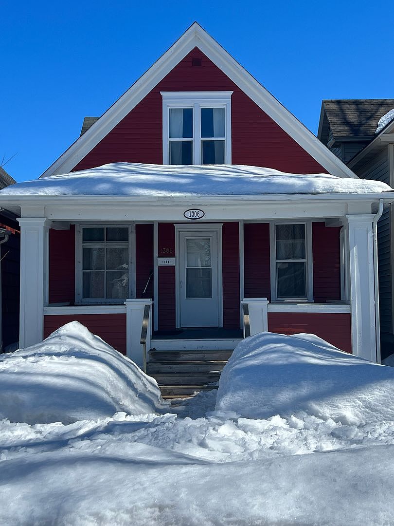 1306 Baxter Ave, Superior, WI 54880 Zillow
