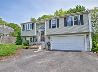64 Weeks St, Cumberland, RI 02864
