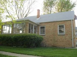 902 Smith St, Monroe, MI 48161