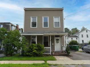 33 Prospect St #V, Wappingers Falls, NY 12590