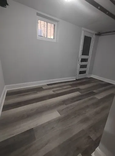 3018 Clarendon Rd — Photo 2