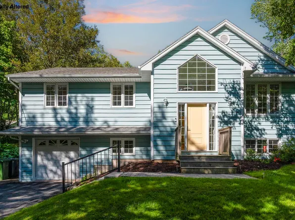 83 Bristol Ave, Stillwater Lake, NS B3Z 1M8