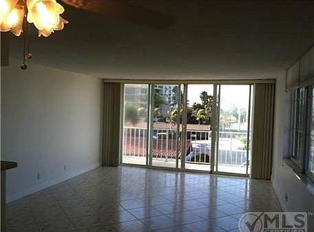 4th image of 630 Ocean Dr APT 308